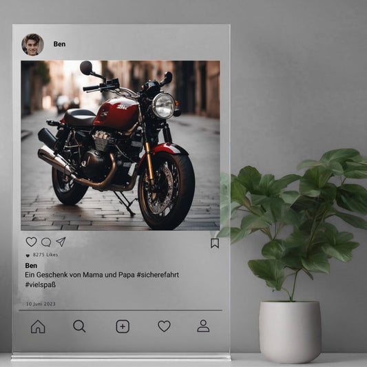 Social Media Post Acrylglas Motorrad  personalisierbar mit Foto & Text